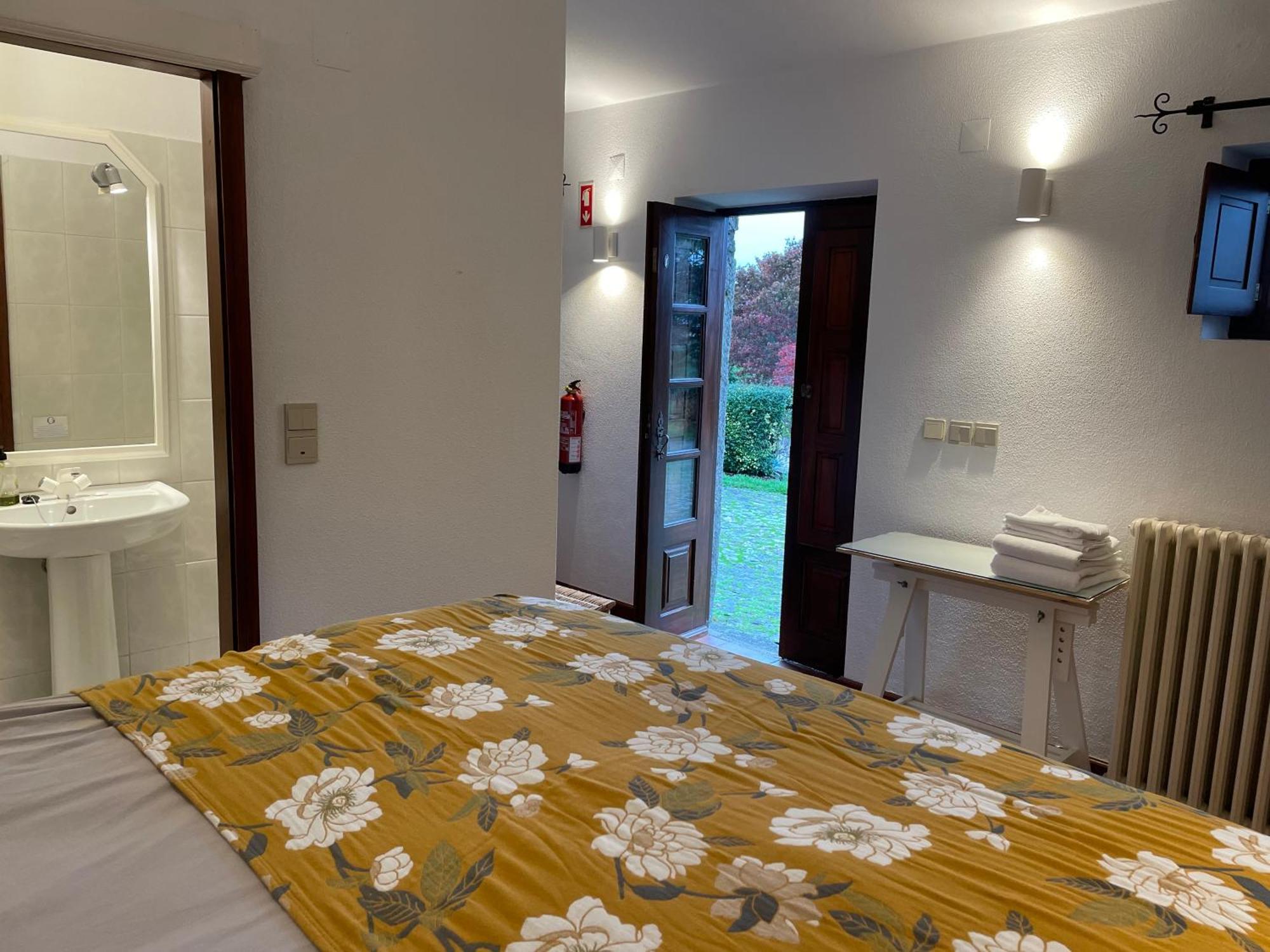 The Quixote House Bed and Breakfast Caminha Buitenkant foto